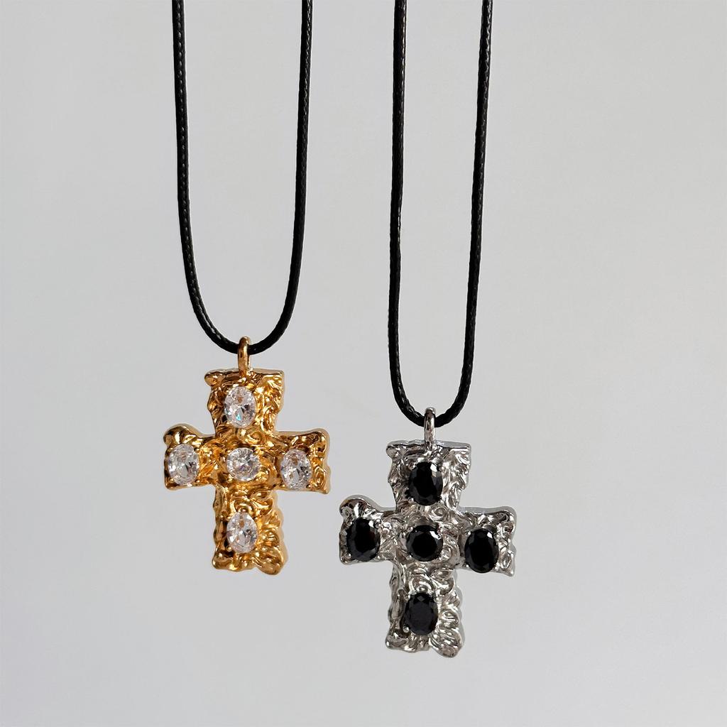 Diamond Studded Neckchain Fashionable Crucifix Pendant Necklaces Adjustable Collarbone Chain Cross Jewelry Ornament