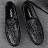Fashion Italian Handmade Shoes Genuine Leather Black Formal Shoes Casual Loafers Men's Crocodile Pattern Fashion Check Moccasins Shoes
