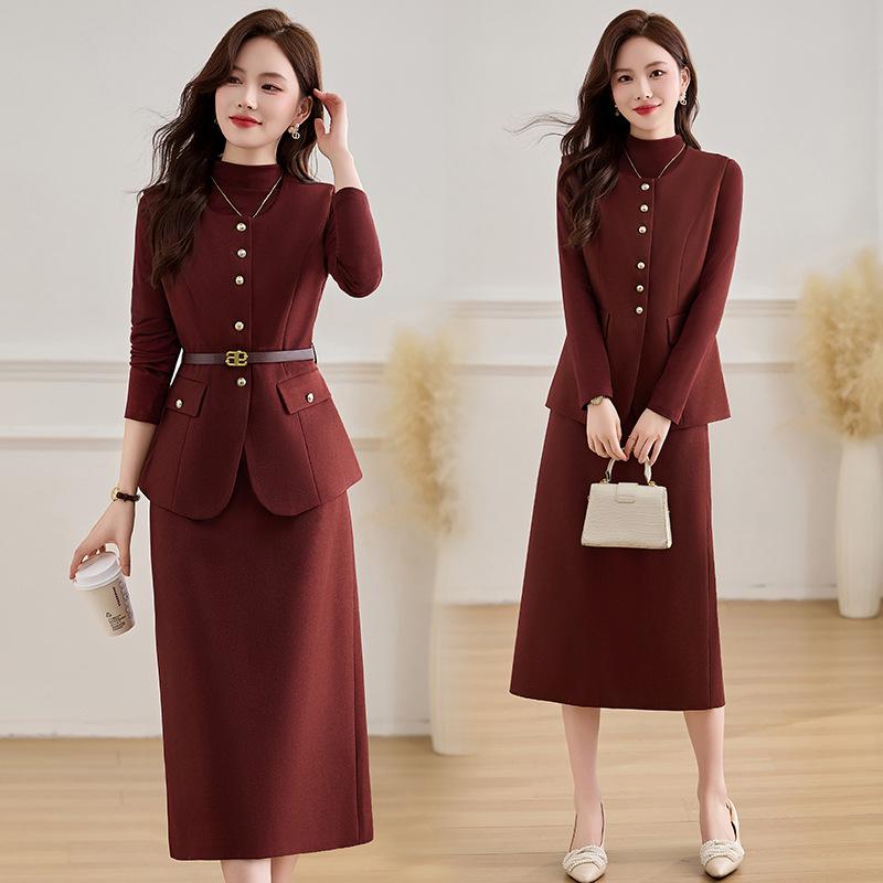 

2025 Весенний женский комплект для похудения: рубашка, жилет и юбка M (90-110 Jin)