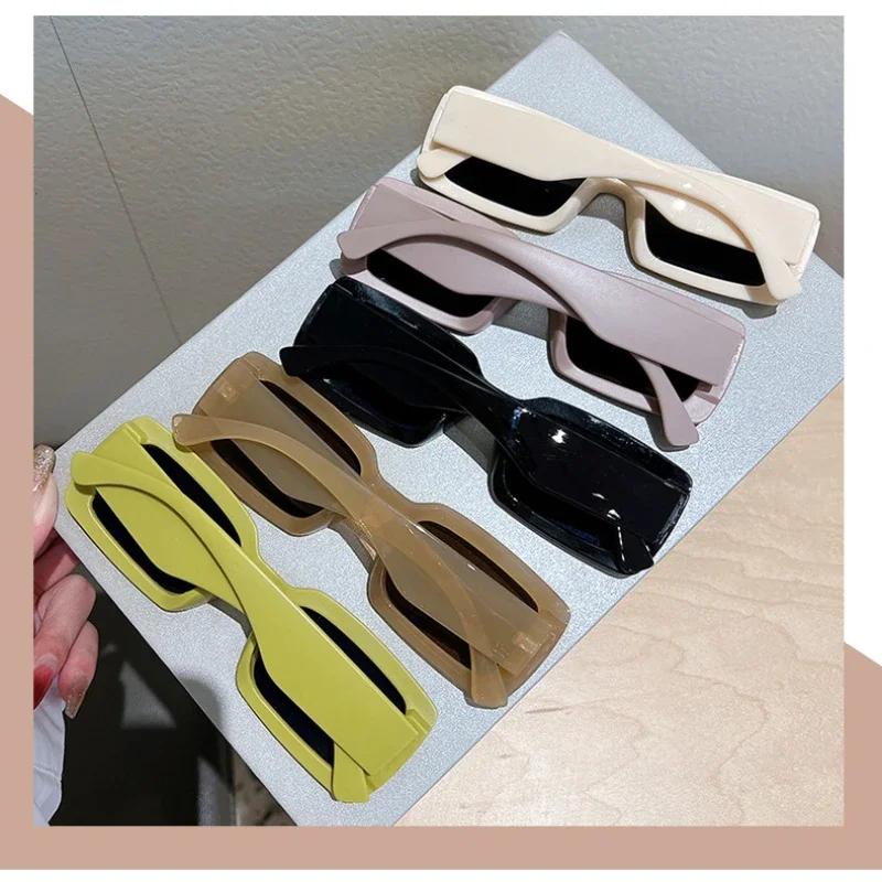 Retro Vierkante Zonnebril voor Dames Heren Nieuwe Mode Ontwerper Klein Montuur Y2K Zonnebril Trending Product Tinten UV400 Brillen