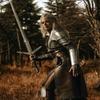 Ručně vyráběná sada brnění pro ženskou válečnici Dámské středověké ocelové brnění Fantasy Cosplay kostým Larp Ženský kostým