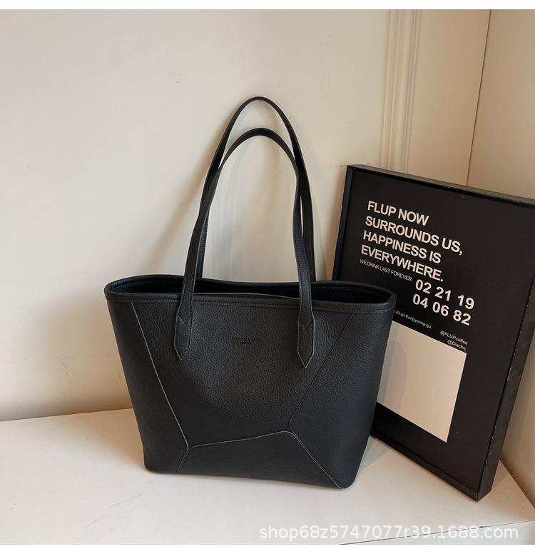 Retro niche tote bag women's 2025 new women's large-capacity texture simple shoulder bag for class commuter bag