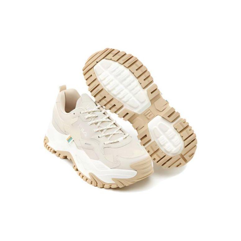 FILA Twine Max Synthetic Leather Comfortable Versatile Low-Top Casual Shoes Unisex sneaker Light-Brown White 1RM02760G_920