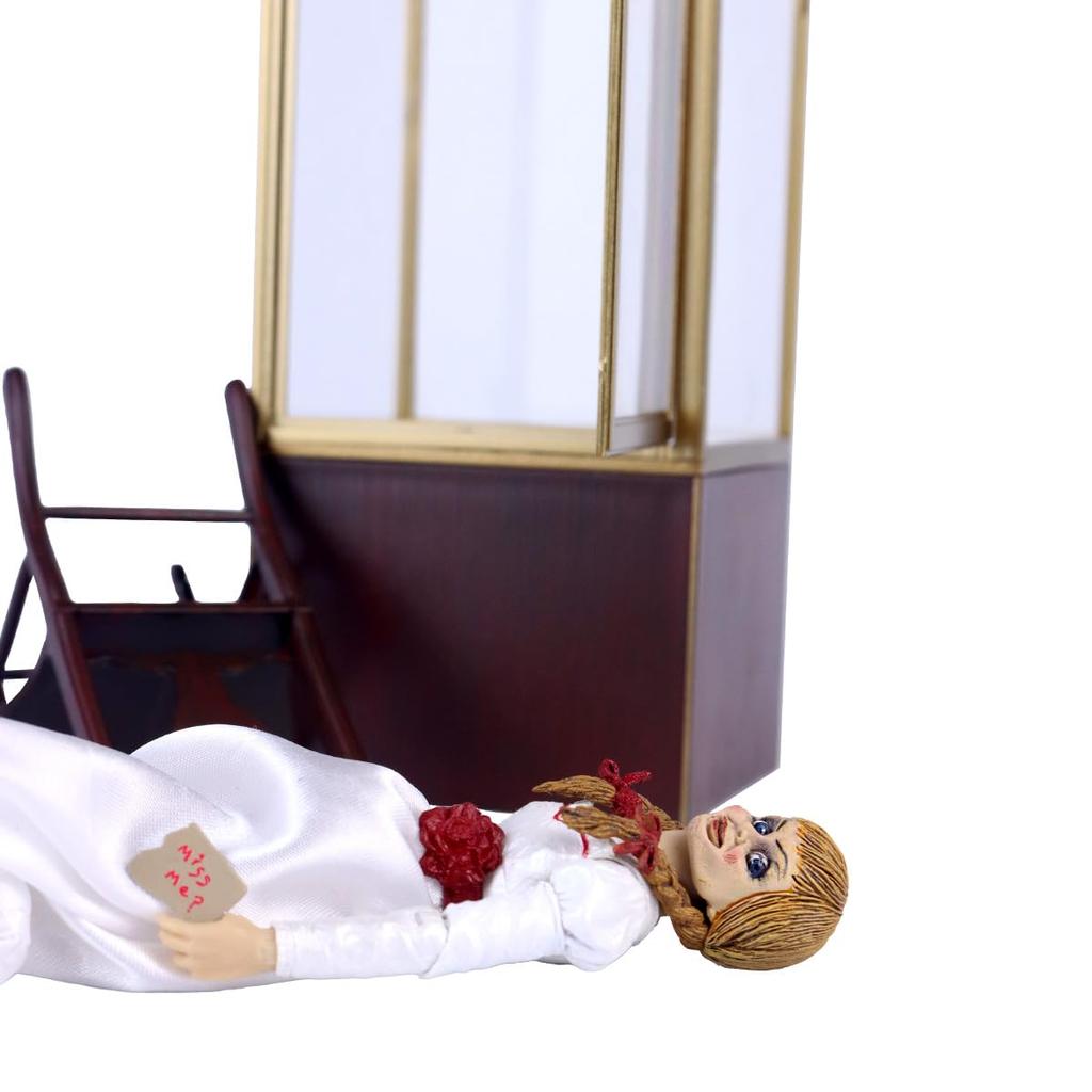 Neca Figurka V zajetí démonů Ultimate Annabelle 15cm 0634482419908 - - -