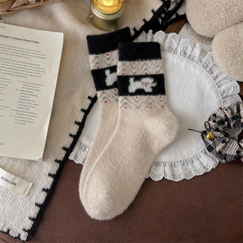 Katong Little Dog Retro Australian Fleece Socks Women's Autumn and Winter Mid-calf Socks Thickened, Warm and Versatile, School Style