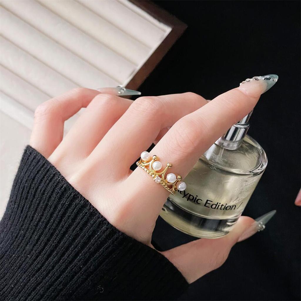 Crown Diamond Elegant Personality Open Ring Pig Nose High Sense Fashion Light Luxury Stacking Wearing Simple Ring