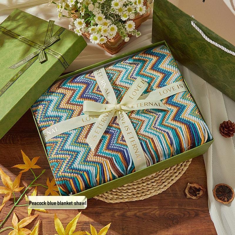 HANDUNYOU Peacock Blue Blanket Gift Set