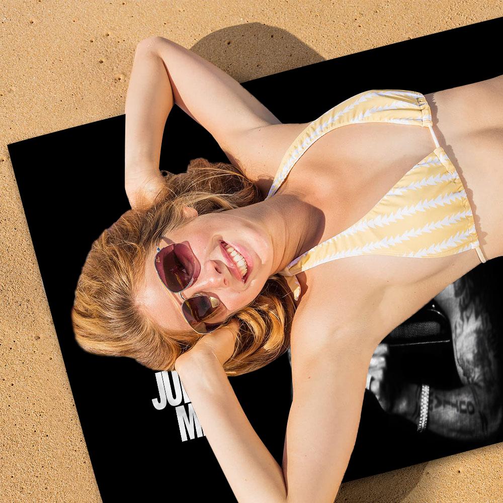 2PAC hip -hop singer Microfiber Beach Towel Absorbent Quick dry Soft Yoga Swimming Resort Mountain Climbing Towel