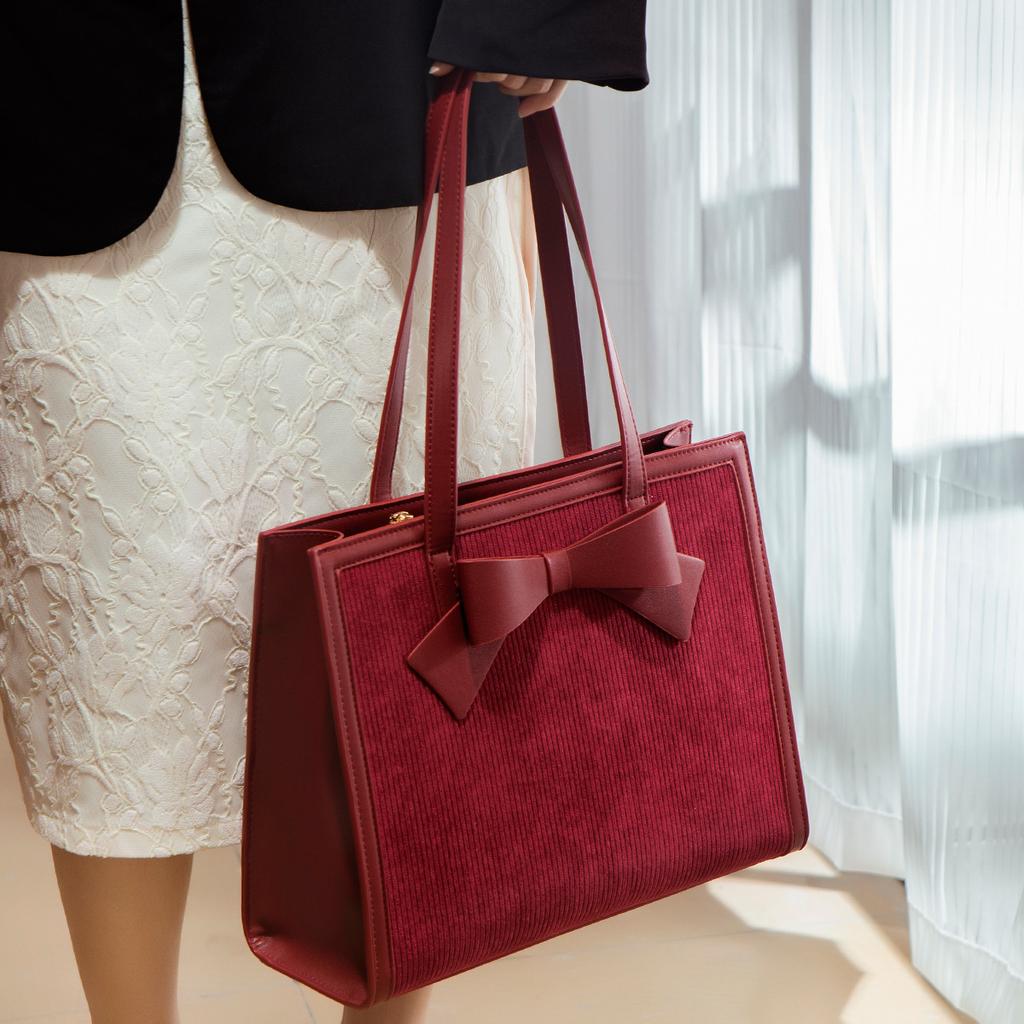 Elegant women's large-capacity bag 2024 new bridesmaid bag wedding bag single shoulder tote bag red bridal bag