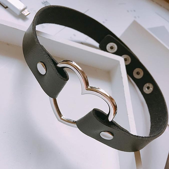 

Женское модное и сексуальное панк-ожерелье с воротником из ПУ кожи в форме сердца