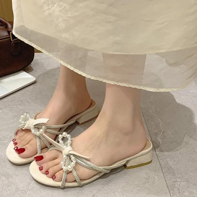 Fashion Pearl Bow Open Toe Slippers for Women Summer Outside French Small Round Toe Rhinestone Block Heel Sandals
