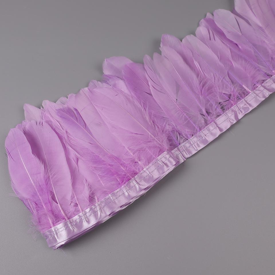 Dekoracyjne pióra gęsie na taśmie do robótek ręcznych, dekoracji karnawałowych, frędzle do ubrań, sukienek, szycia, sztuki i rzemiosła