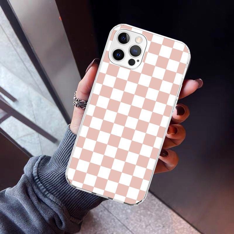 Retro Classic Chess Board Grid Phone Case For iPhone 17 Air 11 13 Mini 14 15 Plus 16 12 Pro Max 16E SE 7 8 Pattern Soft TPU Back