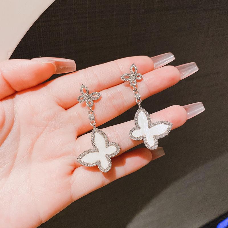 Light Luxury High-end Butterfly Versatile Earrings Women's New Trendy Niche Design Temperament Personalized Exquisite Ear Jewelry