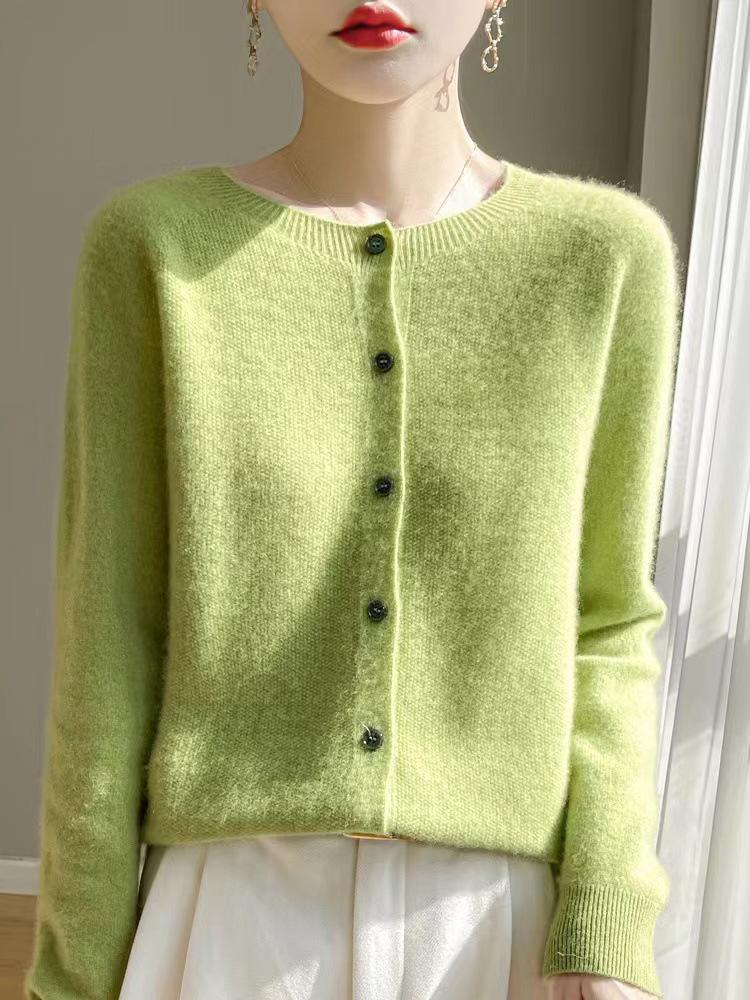 Women's 100% Wool Solid Color Cardigan Sweater - Autumn Collection