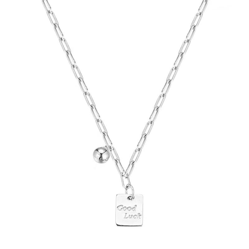 

Маленькое квадратное брендовое ожерелье, женская корейская версия, темперамент, легкая, роскошная, нишевая, дизайн, чувство удачи, ключичная цепочка