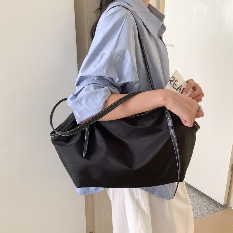 Nylon New Women's Shoulder Bag Trendy Commuter Big Bag Casual Versatile Large Capacity Tote Bag Women