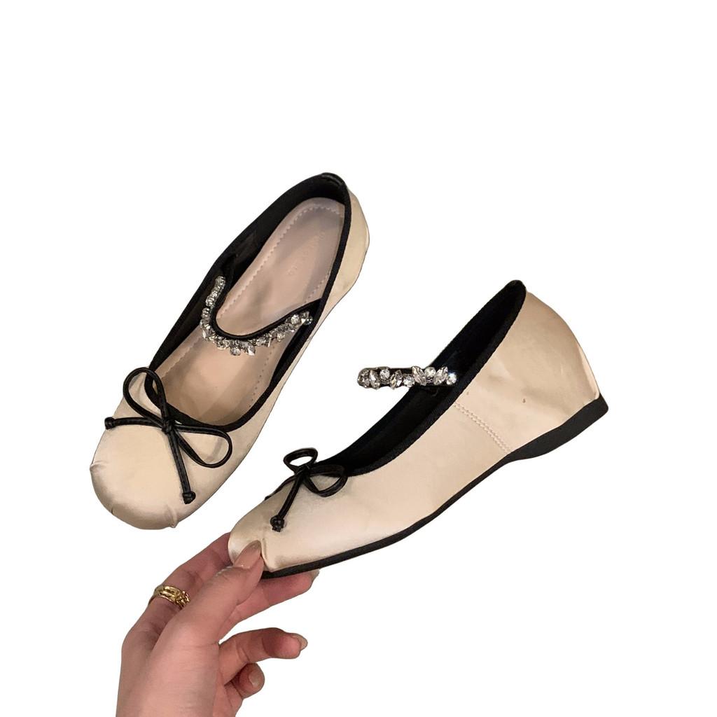 Pink Ballet Flat Shoes For Women With Block Heel And Satin Material For Daily Wear