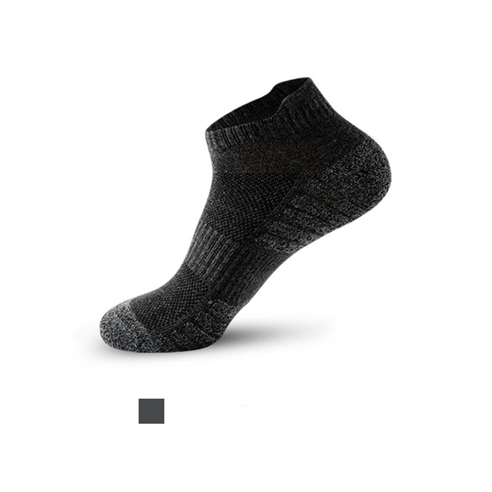 

Ankle Athletic Running Socks Men Cotton Low Cut Sports Socks Parallel Ear Lifting Mesh Breathable Socks for Men 1 Pairs EU38-43 темно серый
