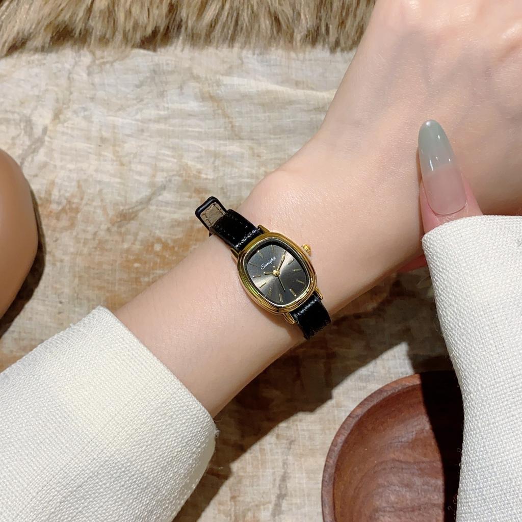 Sunlifex Simple Temperament Square Round Watch Women'S Literary Retro Mori Belt Student Workplace Quartz Watch