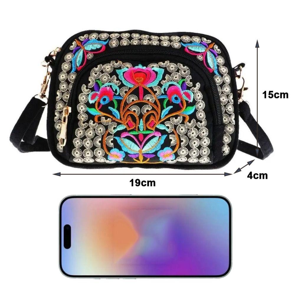 Ethnic Style Women Shoulder Bag Vintage Zipper Floral Embroidered Travel Pouch Cotton Mobile Phone Bag Crossbody Bag