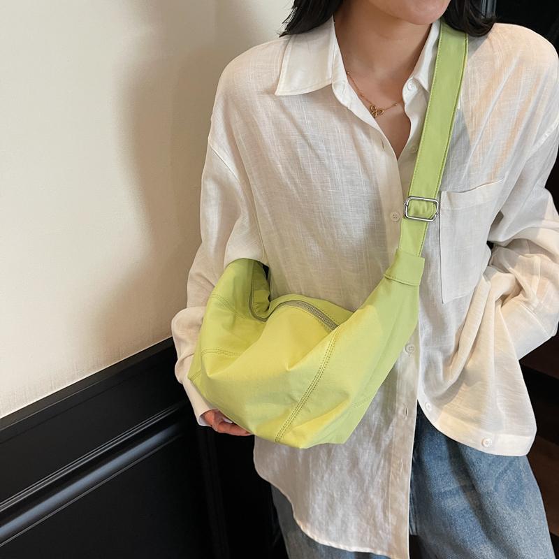 Women's Large Capacity Shoulder Crossbody Bag Solid Color Hobo Bag