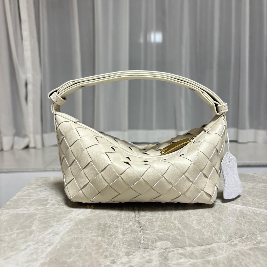 Cross-border cowhide hand-woven mini zipper bento bag niche portable lunch box bag versatile single shoulder underarm women's bag