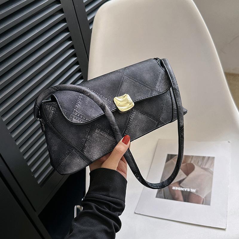 Retro Plaid Underarm Bag New Women's Exquisite Lock Buckle Texture Small Square Bag Casual Fashion Versatile Shoulder Bag