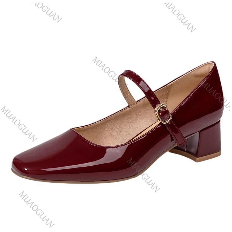 Fashion New Women's Red Black Mary Janes Shoes Leather Thick Middle Heel Dress Shoes Square Toe Shallow Buckle Strap Women's Pumps Shoes