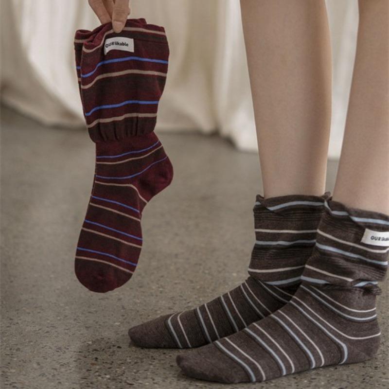 Autumn Flared Women's Socks, Double Flared Striped Mid-calf Socks, Letter-label Dopamine Style Personality Pile Socks