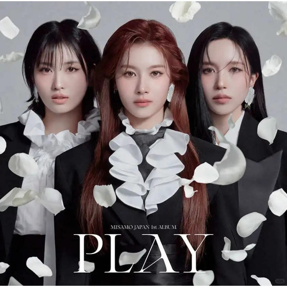 

MISAMO(Twice) - [PLAY] Limited B ver.