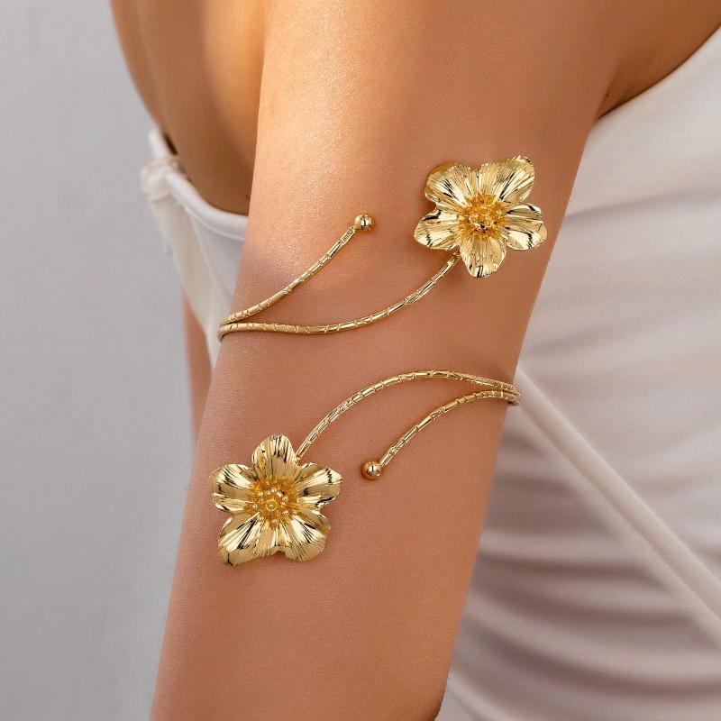 

1pc European & Punk Style Exaggerated Alloy Metal Multi-Color Enamel Floral Bracelet, Fashionable And Cool For Summer. Colorful Floral Arm Chain one-size золотой