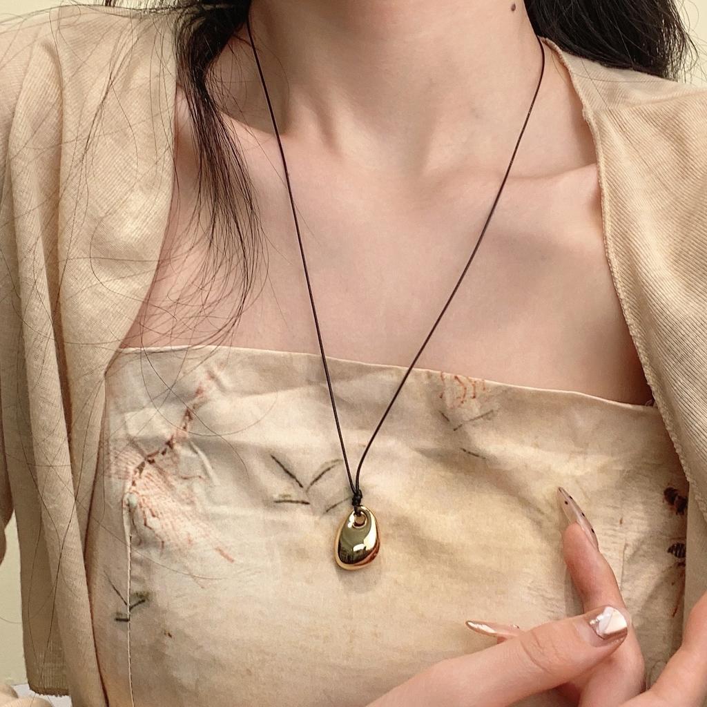 Premium Sweater Chain Titanium Steel Comb Necklace Women'S Silver Small Long Pendant Vintage Niche Design Accessories