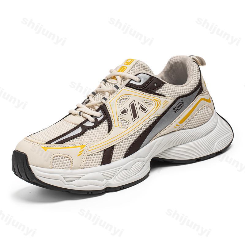 

Мода Лето 2025 Сетчатые Дышащие Повседневные Спортивные для Мужчин Модная Удобная Обувь на Толстой Подошве Обувь для Увеличения Роста Массивные кроссовки 39 бежевый