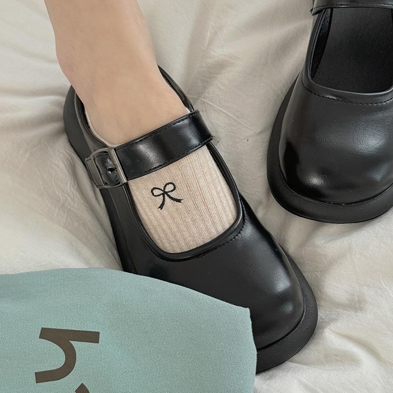 Spring and Summer Solid-color Bow-embroidered Silicone Anti-slip Invisible Socks for Women, Shallow and Non-falling Heel Boat Socks