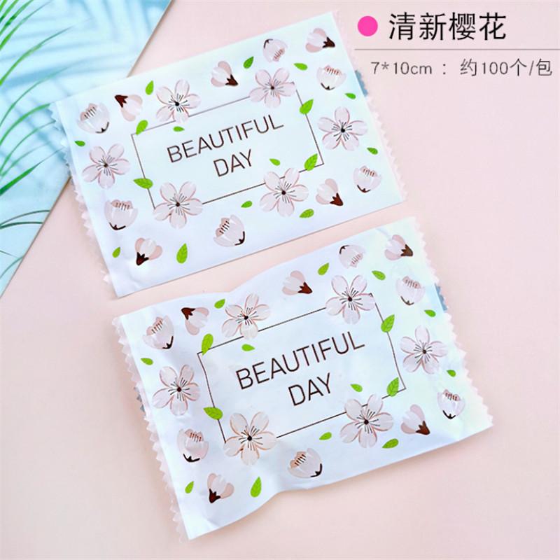 100Pcs 7x10cm Plastic Baking Packaging Biscuit Cookie Candy Machine Sealing New Year Christmas Party Gift Bags