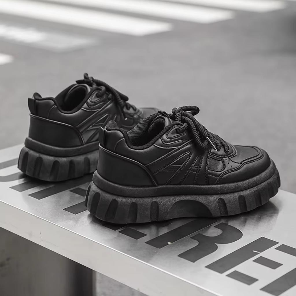 Men Sports Running Shoes Outdoor Walking Soft Casual Sneakers Fashion Designer Leather Sneaker Waterproof Men's Tennis Masculina