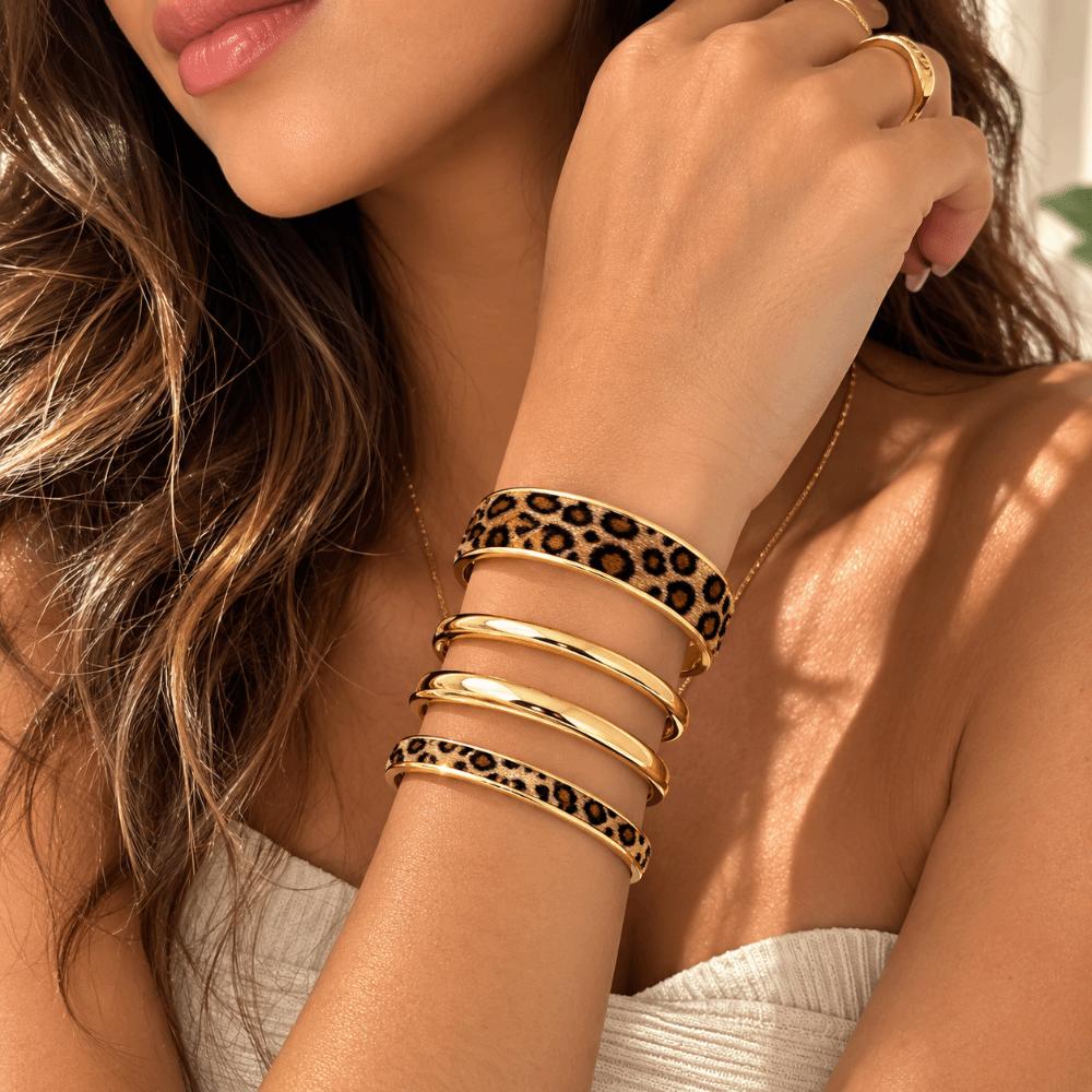 4Pcs Elegant Leopard Print Bangle Set Bohemian Style Open Bangle Stacking Bracelets Jewelry Gift