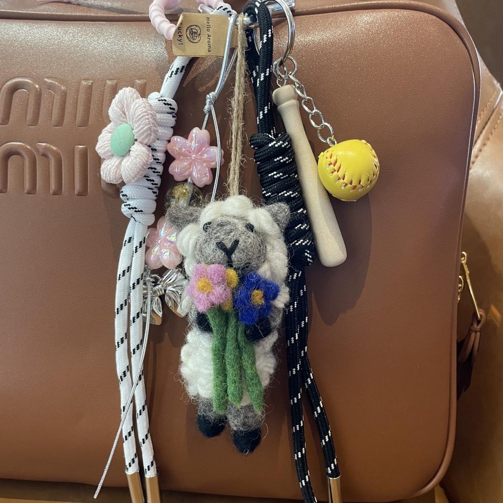 Miu tether wool felt puppy lamb sloth handmade pendant bag pendant car key chain pendant