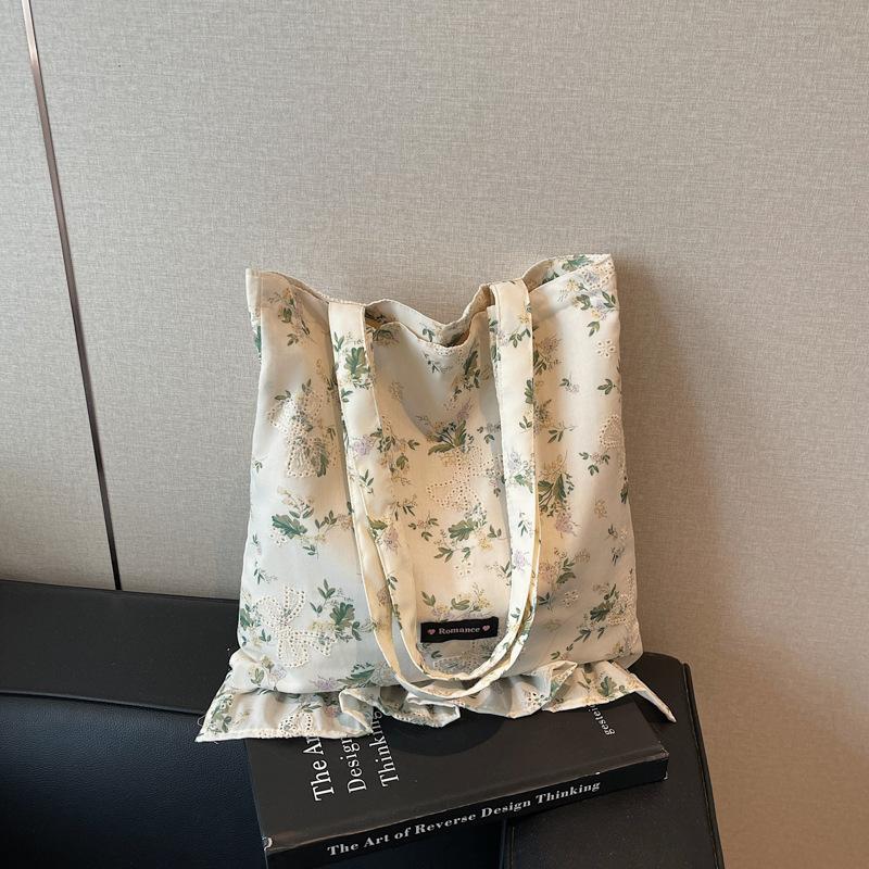 Korean version of summer small fresh canvas bag women's bag 2025 new large-capacity niche fashion floral cloth shoulder bag