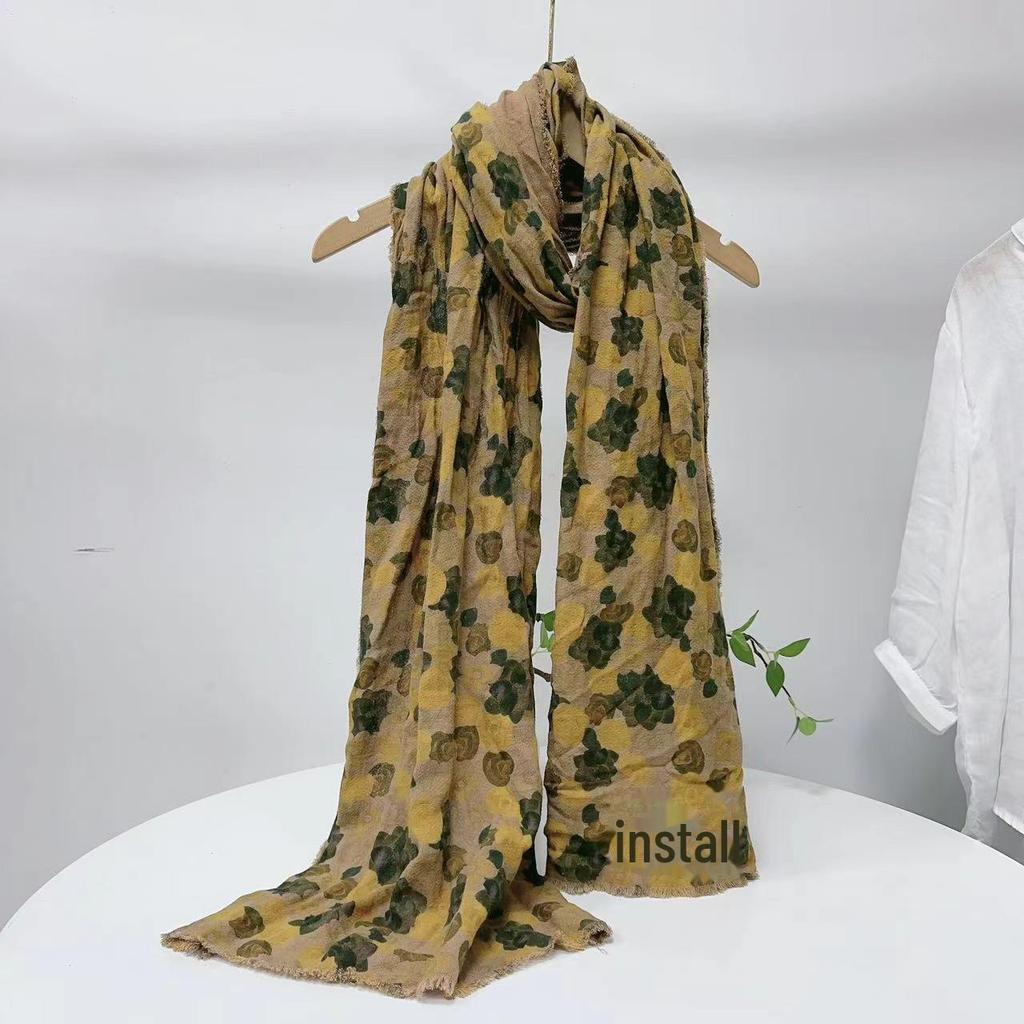 Dreieckstuch aus Seide im Retro-Stil – schmales Hals-Accessoire für Damen im Sommer