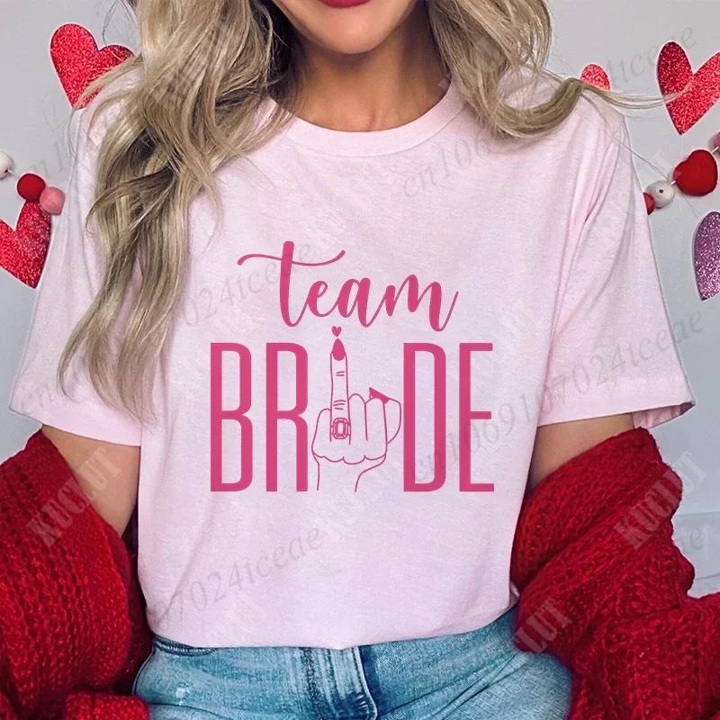 Finger Wedding Ring Graphic Tops for Women Team Bride T-shirt Girls Single Farewell Bachelorette Hen Party Bridal Shower Shirts