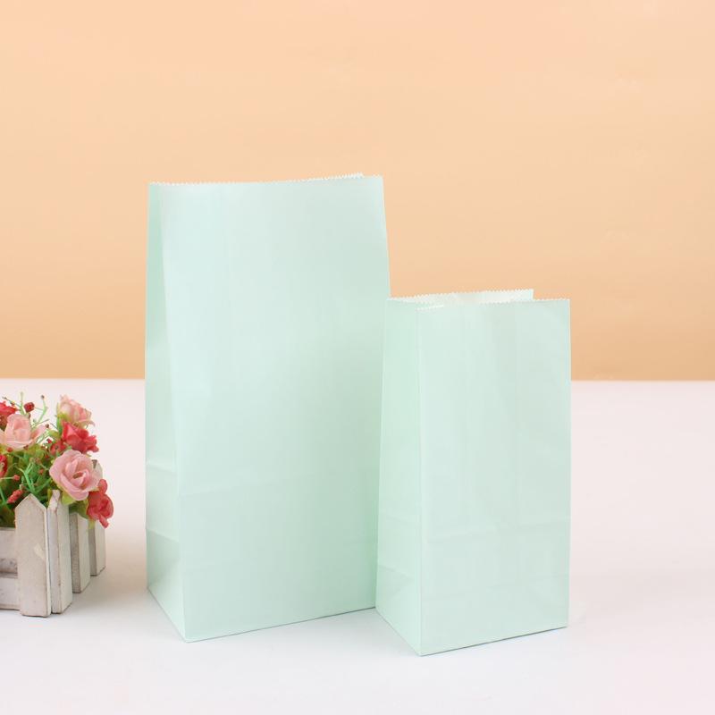 Colorful Polka Dot Kraft Paper Gift Bag with Handle for Takeaway and Baking