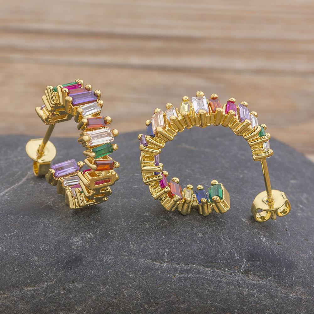Nidin Luxury Female Crystal Zircon Stone Earrings Fashion Copper CZ Rainbow Jewelry Romantic Boho Stud Earrings For Women Girls