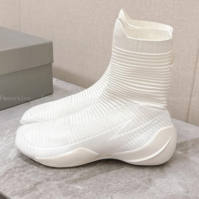 

Men Women Sneakers Fashion Neutral Knit Luxury Design High Top Shoes Top Quality Comfortable Casual Running Sports Shoes 35