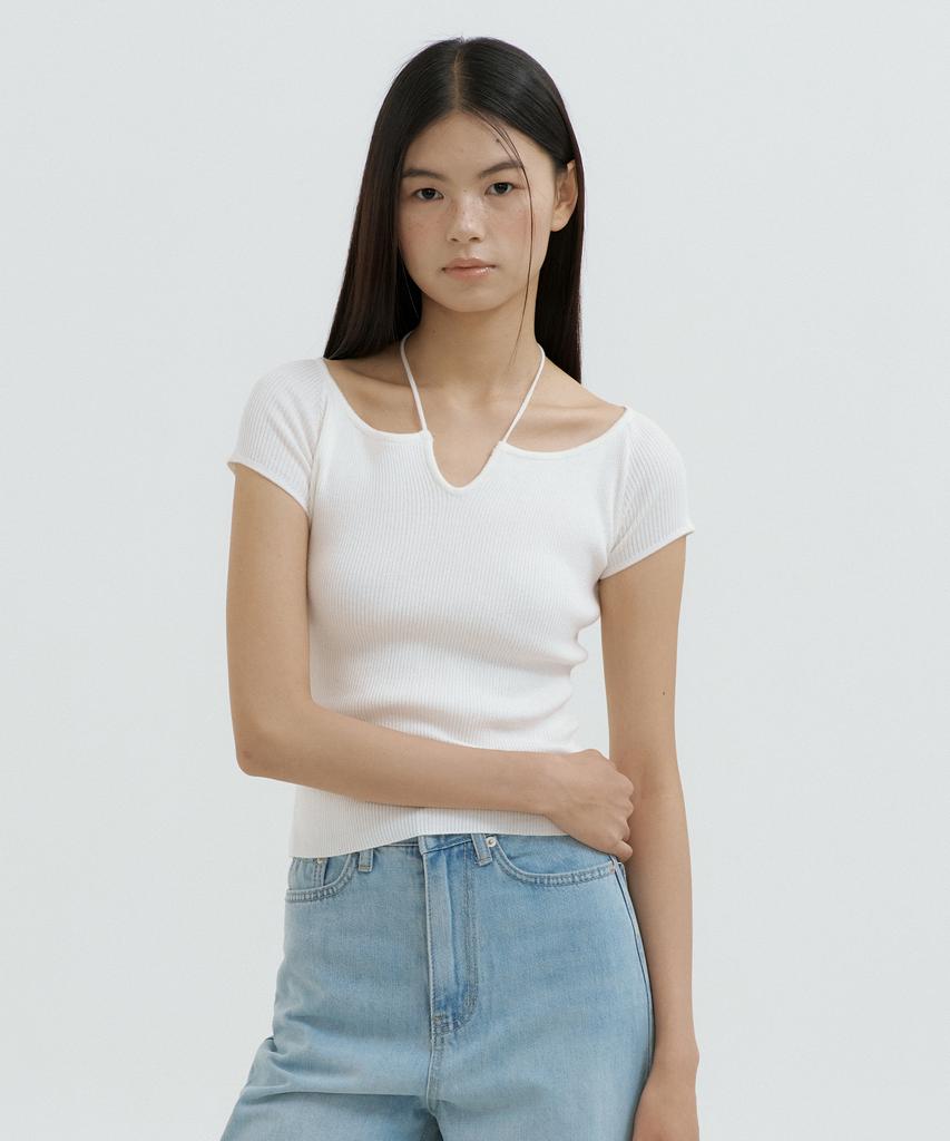 LUCIR ZU Strap Neck Ribbed Knit Top (Ivory)