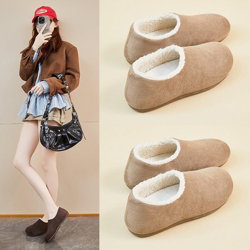 Winter Warm Moccasins for Women Faux Suede Loafers with Fuzzy Plush Lined Non Slip House Flats Shoes Women's Indoor Outdoor Faux Fur Walking Shoes