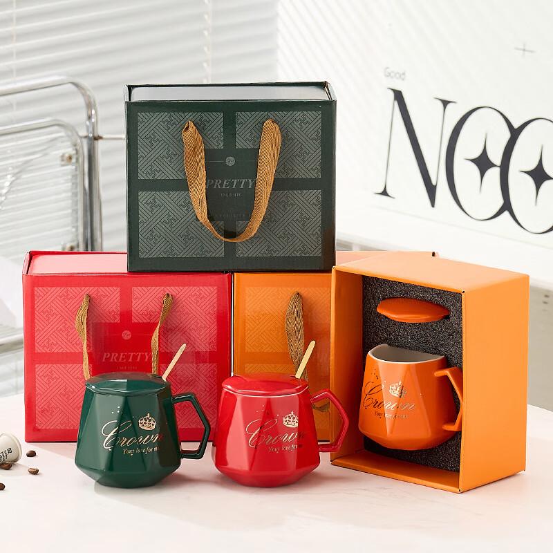 UD Creative Ceramic Mug with Lid & Spoon Gift Set