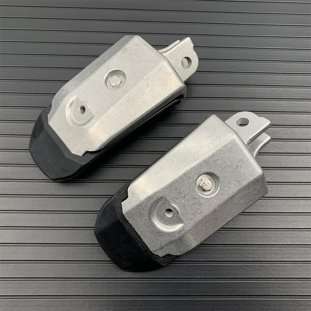 Front Footpeg Rider Driver Forward Foot Peg FootrestFor Honda Goldwing GL1800 2001-2017 2002 2003 2004 2005 2006 2007 2008