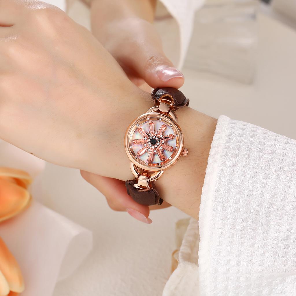 Women Retro Watch Waterproof Quartz Leather Watches Birthday Gift